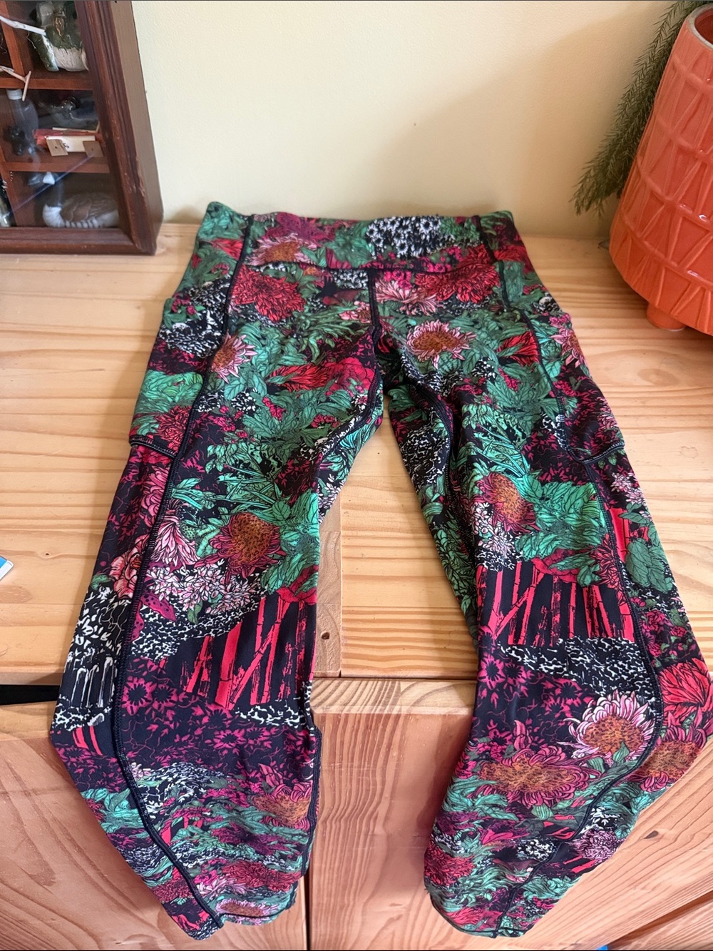 Lululemon Time To Sweat Zen Garden Multi High Rise Waist Leggings Women's Size 4